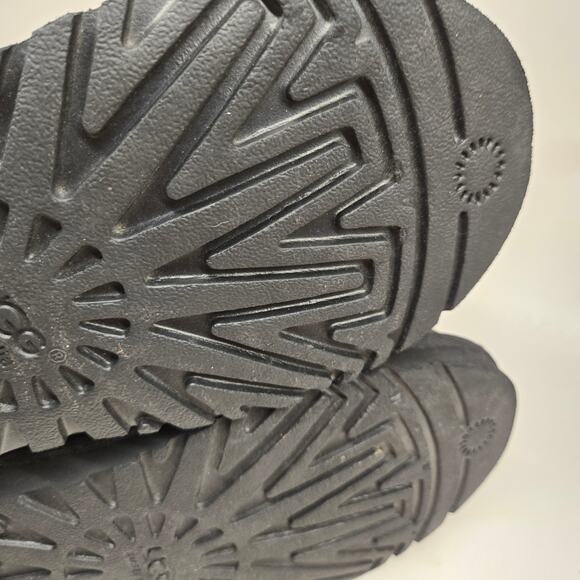 Ugg 1007691 Cassidee Tall Black Suede and Knit Double Buckle Boots - US 9 EU 40 - Picture 10 of 10